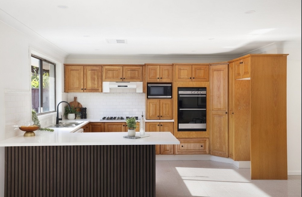 After – 5 Bowtell Avenue kitchen face-lift before and after